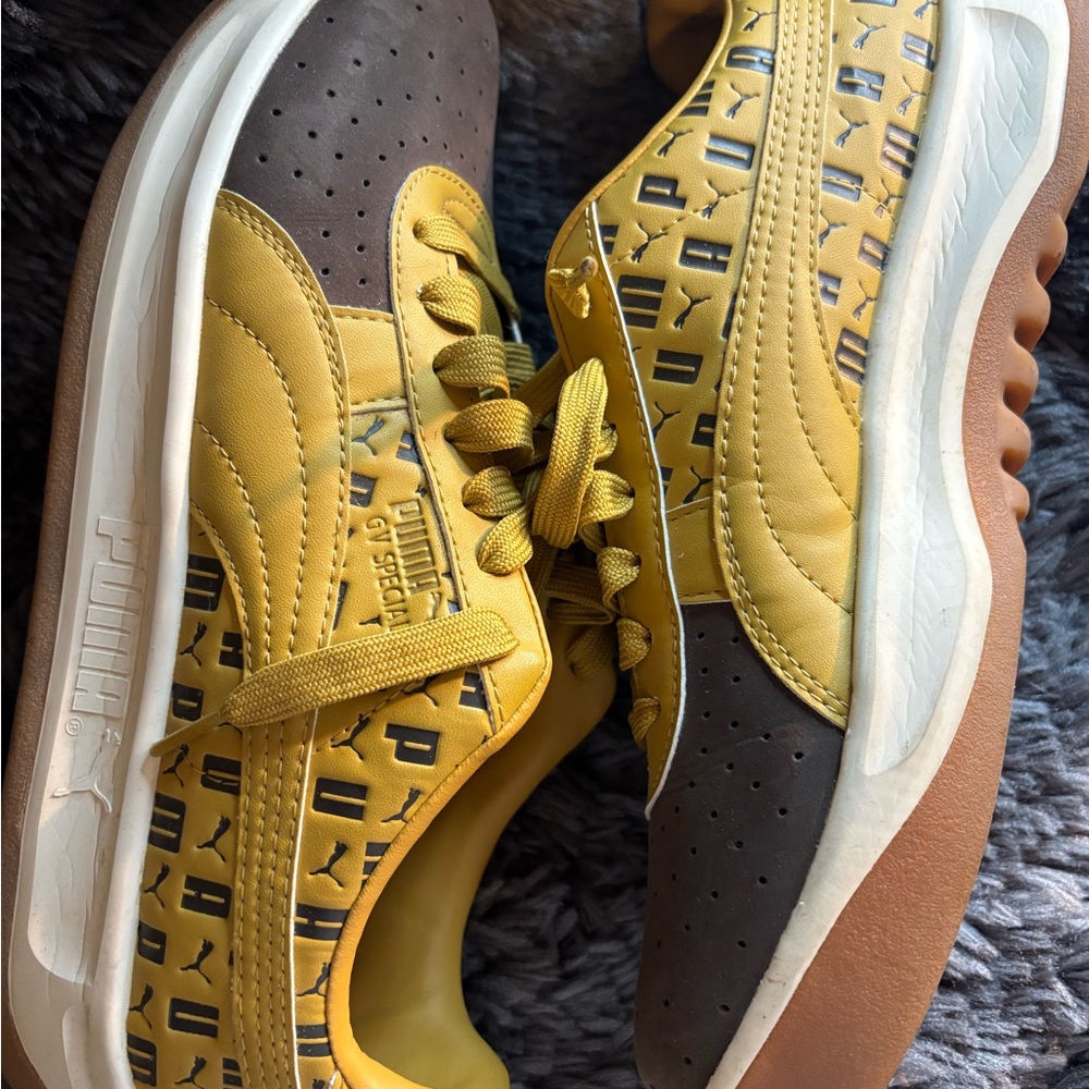 Puma Bold Yellow and Brown Sneakers